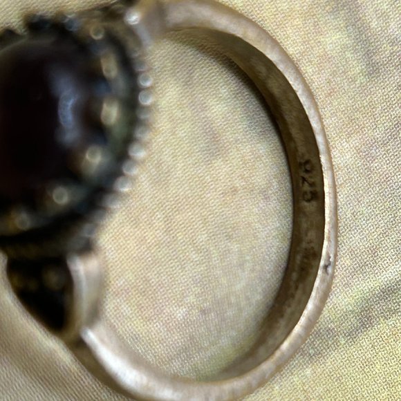 Vintage Old Ring 925 Gold Over Sterling Silver With Purple Cabochon Stone Sz 6 - Picture 6 of 7